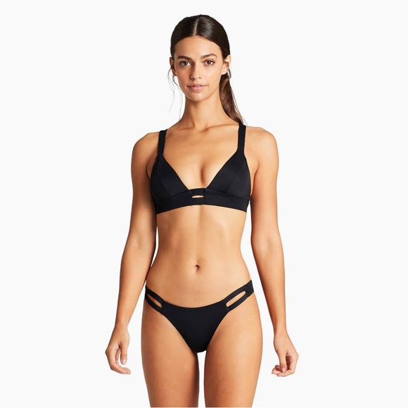 Vitamin A Neutra black bikini - Picture 1 of 6